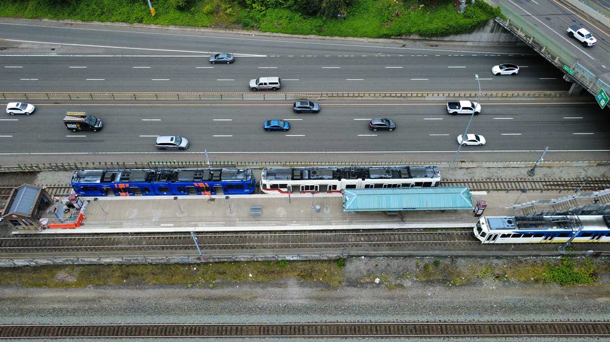 NE 82nd Ave MAX station